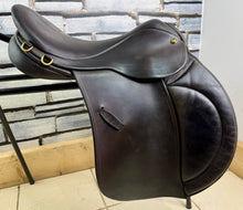 Load image into Gallery viewer, 17” MW Farrington/Derby House GP Saddle - Brown