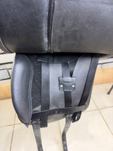 Load image into Gallery viewer, 17” XW Albion Spanish Riding School Classical Ultima Dressage Saddle -Upswept Panel- Extra Wide - Black