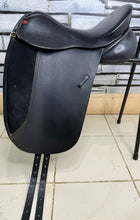 Load image into Gallery viewer, 16 1/2” XW Kes English Dressage Saddle - Black