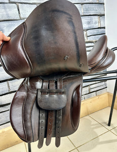 17” Wide Ideal Apex GP Saddle - Brown