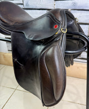 Load image into Gallery viewer, 15” MW Albion Selecta Pony GP Saddle - Brown