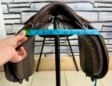 Load image into Gallery viewer, 15” Wide English Pony WH/Show Saddle - Brown