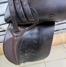 Load image into Gallery viewer, 17” XW Ideal H&amp;C Cob GP/VSD Saddle - Brown