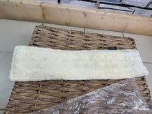 Load image into Gallery viewer, S/H Fuffly Short Girth Cover - Natural/Black - Pony