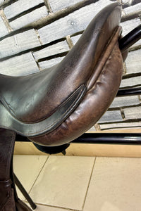 17” MW Pariani Close Contact Jump Saddle - Brown