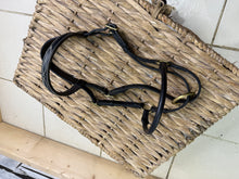 Load image into Gallery viewer, S/H English In-hand Showing Crossunder Filly Slip/Bridle - Pony