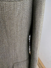 Load image into Gallery viewer, Gents Caldene Keepers Tweed Hunt Coat - Size 42