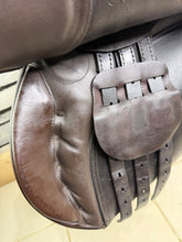 Load image into Gallery viewer, 17 1/2” Wide Eclipse Saddlery English GP Saddle - Brown
