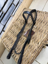 Load image into Gallery viewer, Sabre Half Bridle - Headpiece/3/4” Cheeks/Browband -Cob- Black
