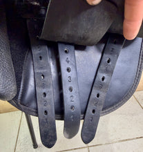 Load image into Gallery viewer, 15” MW Changeable Gullet Thorowgood Pony Club GP Saddle - Brown - Flocked