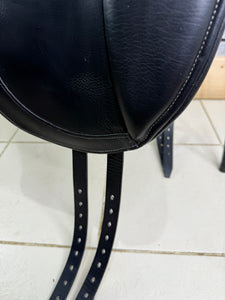 17 1/2” Wide Stride Free Elite Dressage Saddle - Black