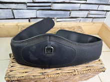 Load image into Gallery viewer, S/H 50” Wintec Cair Padded Waffle Girth - Black