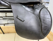 Load image into Gallery viewer, 15” Medium Heritage Saddlery English GP Pony Saddle - Black