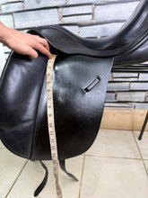 Load image into Gallery viewer, 16 1/2” XXW Ideal Suzannah Dressage Saddle -Black- Giant Blocks - Mega Wide!