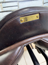 Load image into Gallery viewer, 17 1/2” Wide Lovatt &amp; Rickets Sylvan English GP Saddle - Brown - Arabian Saddle Company