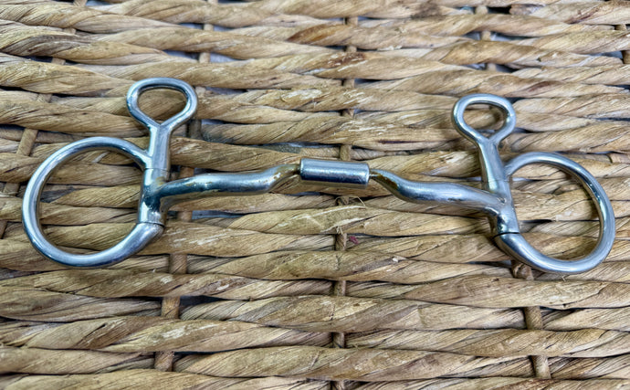 S/H 5 3/4” Myler Comfort Mouth Port Barrel Hanging Cheek Snaffle