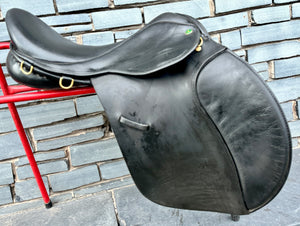 17 1/2” Wide Ideal International Event Saddle - Black