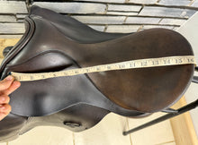 Load image into Gallery viewer, 16 1/2” MW-Wide Dever GP Saddle - Brown
