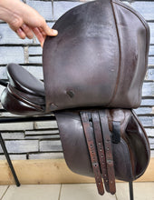 Load image into Gallery viewer, 17” MW Ideal 1350 GP Saddle - Brown