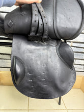 Load image into Gallery viewer, 16” MW Rich &amp; Sons Shoulder Relief Pony Jump Saddle - Black