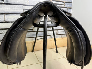 17” Wide-XW Ideal Ramsey Show/WH Saddle - Black