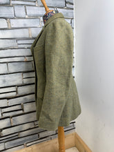 Load image into Gallery viewer, Ladies Vintage Tweed Hunt Coat/Jacket - Size 36/Ladies 12