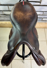 Load image into Gallery viewer, 17” +1 (MW) Equipe Synergy Jump Saddle - Brown - Double Flap
