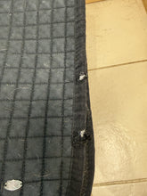 Load image into Gallery viewer, Back on Track Saddle Pad - GP Equestrian -Full- Black - Ceramic Therapy