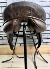 Load image into Gallery viewer, 18” Medium Ideal Jessica Dressage Saddle - Brown