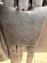 Load image into Gallery viewer, 17 1/2” MW Winners Circle Jump Saddle - Brown