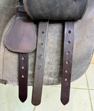 Load image into Gallery viewer, 17” XW/Changeable Gullet Wintec 500 VSD GP Saddle - Brown - Cair - Extra Wide