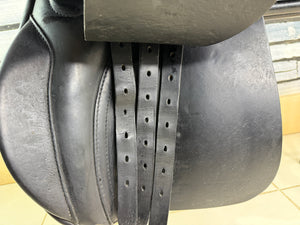 17” Medium Farrington Burford Event VSD Saddle - Black