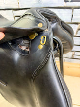 Load image into Gallery viewer, 17” Medium/Changeable Gullet Bates Caprilli GP Saddle - Black Leather