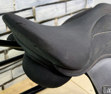 Load image into Gallery viewer, 16” Wide/Changeable Gullet Thorowgood Maxam Pony GP Saddle - Black