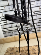 Load image into Gallery viewer, S/H English Complete Lead Rein Showing Bridle -Brown- Small Pony