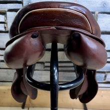 Load image into Gallery viewer, 16”-16 1/2” Medium (33) Prestige Roma Jump Saddle - Brown