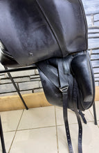 Load image into Gallery viewer, 17 1/2” Medium Ideal Suzannah Dressage Saddle - Black - Big Blocks, Deep Seat