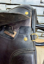 Load image into Gallery viewer, 15” Medium English Leather Pony GP/WH Working Hunter Saddle - Black