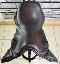 Load image into Gallery viewer, 16 1/2” Wide Barnsby English Pony GP/Jump Saddle - Brown