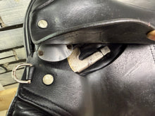 Load image into Gallery viewer, 17 1/2” Extra Wide M&amp;J Saddlery English GP Saddle - Black - XW Cob Tree
