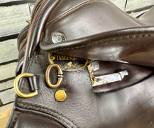 Load image into Gallery viewer, 17” Medium Farrington Burford Event Saddle - Brown