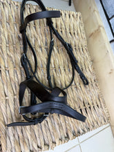 Load image into Gallery viewer, S/H Jeffries Falcon Stitched Flash Hunter Bridle -Pony- Brown