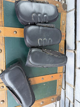 Load image into Gallery viewer, Amigo Airflow Event Boots -Full Set-Medium &amp; Large-Black - Horseware