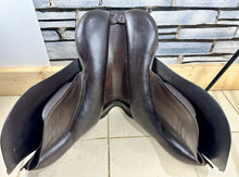 Load image into Gallery viewer, 18” Wide-XW Ideal H&amp;C GP Saddle - Brown