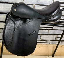Load image into Gallery viewer, 15” Medium Heritage Saddlery English GP Pony Saddle - Black