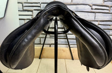 Load image into Gallery viewer, 16 1/2” MW/Changeable Gullet Bates Caprilli GP Saddle - Black - Adult Size Flap - with Cair