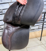 Load image into Gallery viewer, 17” XW Copeland GP Cob Saddle - Brown