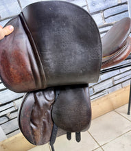 Load image into Gallery viewer, 19” 28 (M) Stubben Siegfried Extra GP/Jump Hunting Saddle - Brown