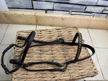 Load image into Gallery viewer, S/H In-hand Show Bridle with Chain Link Brow - Full