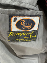 Load image into Gallery viewer, Perry Clothing Boys 31” Vintage Tweed Jacket